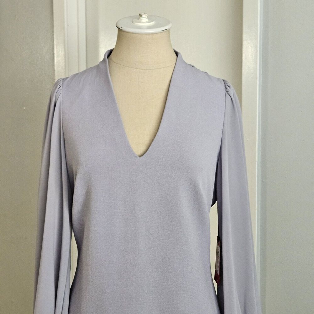 Vince Camuto $158 Grey V-Neck Long Chiffon Sleeve Crepe Sheath Dress Size 6 - Picture 4 of 10